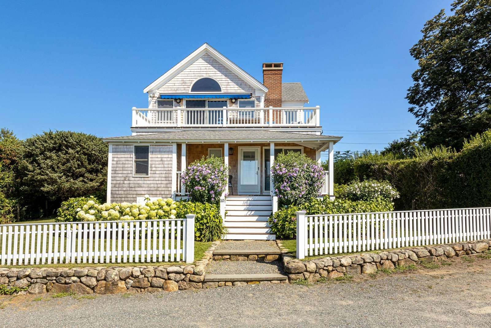 10 Temahigan Ave
