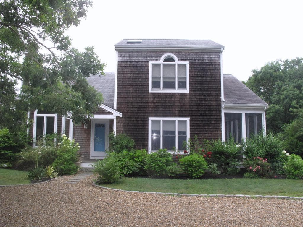 Image 1 - 4 Bedroom Rental in Edgartown, Other - Sleeps 8