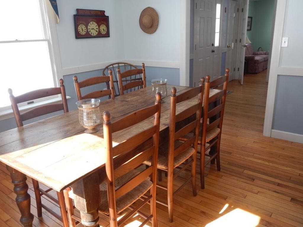 Image 3 - 4 Bedroom Rental in Vineyard Haven, West Chop - Sleeps 12