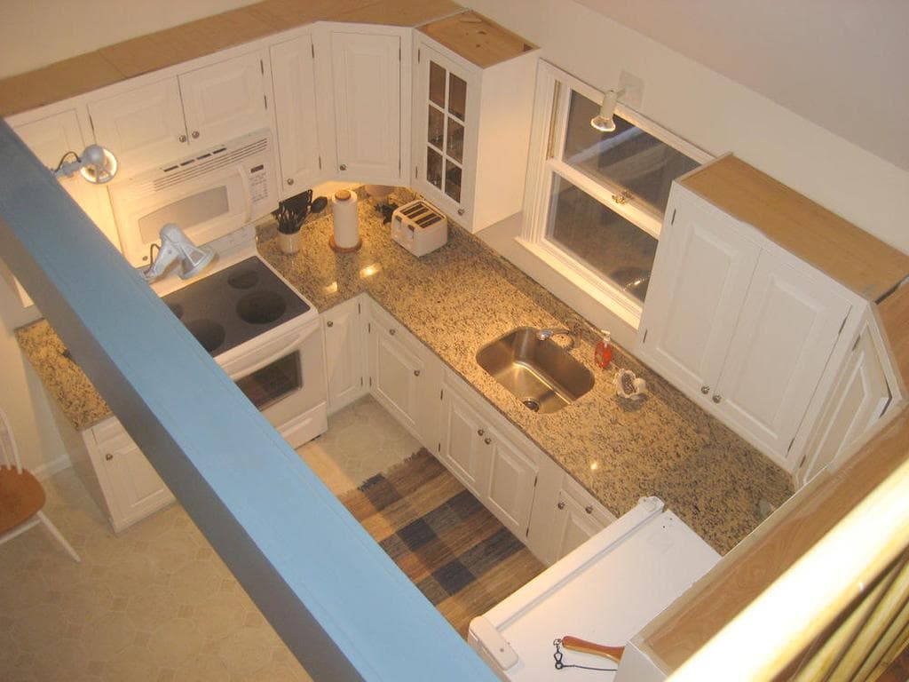 Image 3 - 2 Bedroom Rental in Vineyard Haven, West Chop - Sleeps 4