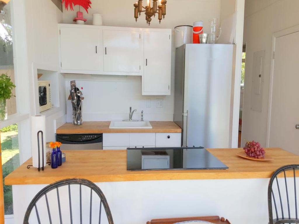 Image 2 - 4 Bedroom Rental in Chilmark, Other - Sleeps 8