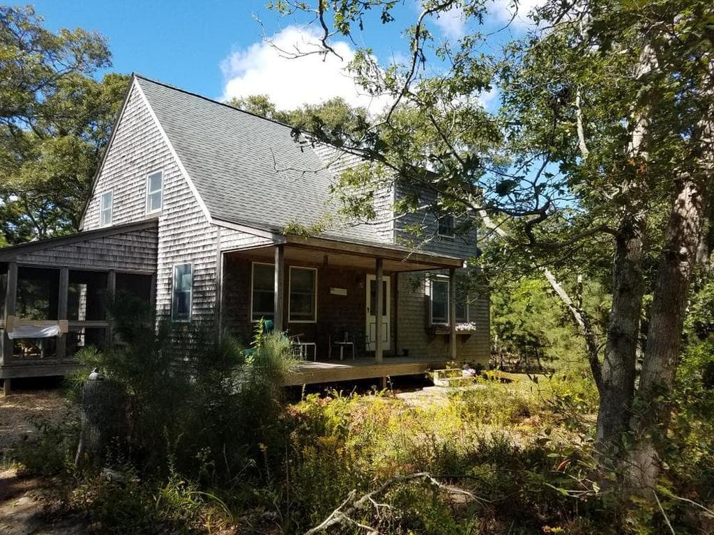 Image 1 - 3 Bedroom Rental in Oak Bluffs, Other - Sleeps 5