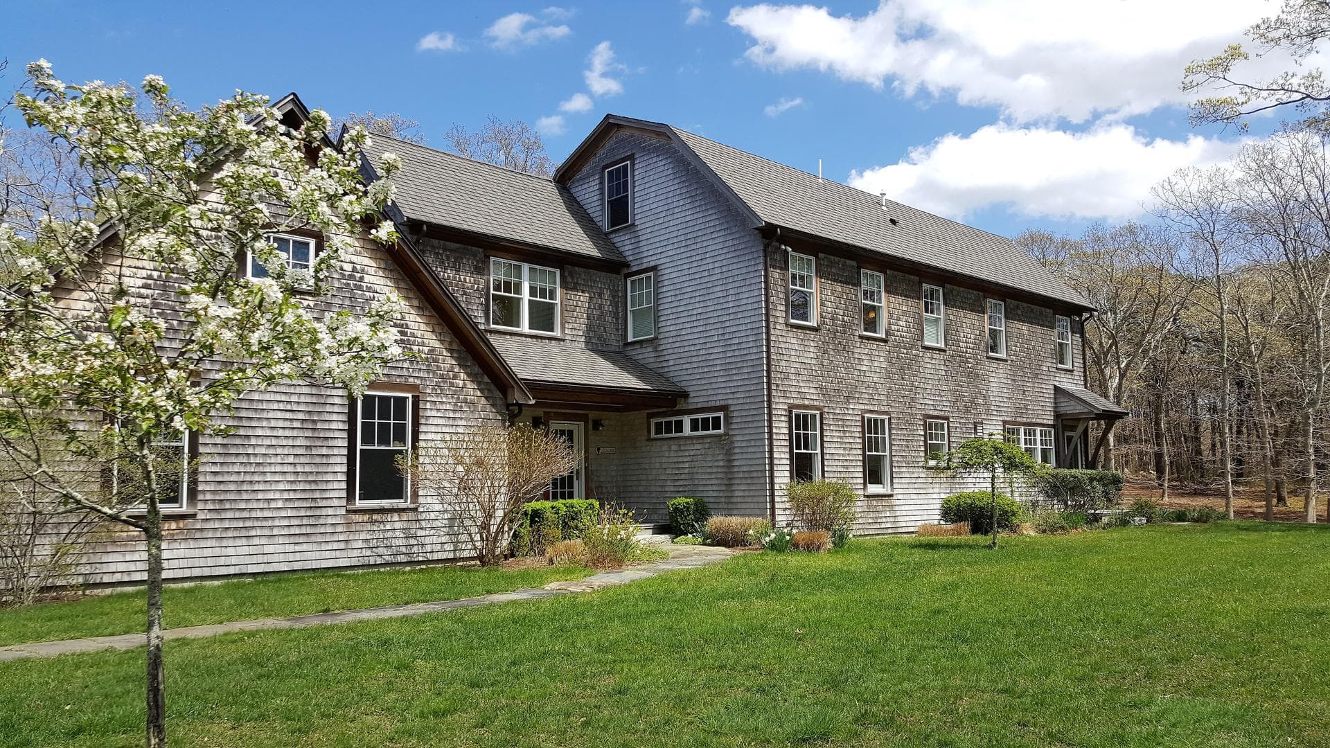 Image 1 - 4 Bedroom Rental in Vineyard Haven, Other - Sleeps 8
