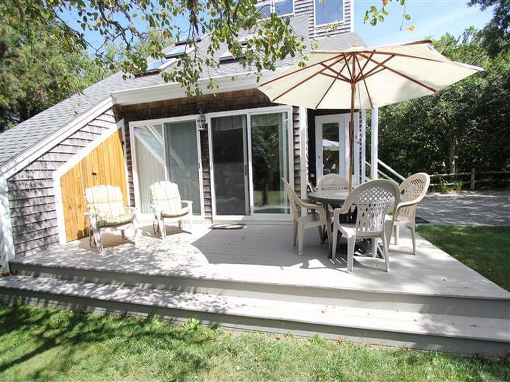 Image 2 - 3 Bedroom Rental in Edgartown, Katama - Sleeps 8