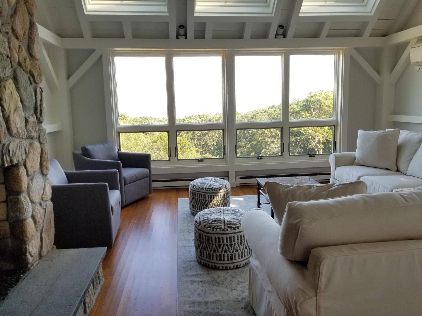 Image 2 - 4 Bedroom Rental in Vineyard Haven, Makonikey - Lower - Sleeps 8