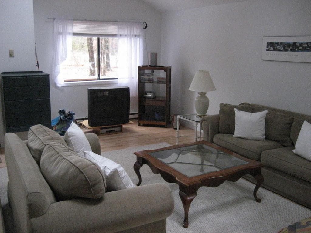 Image 2 - 4 Bedroom Rental in Edgartown, Katama - Sleeps 8