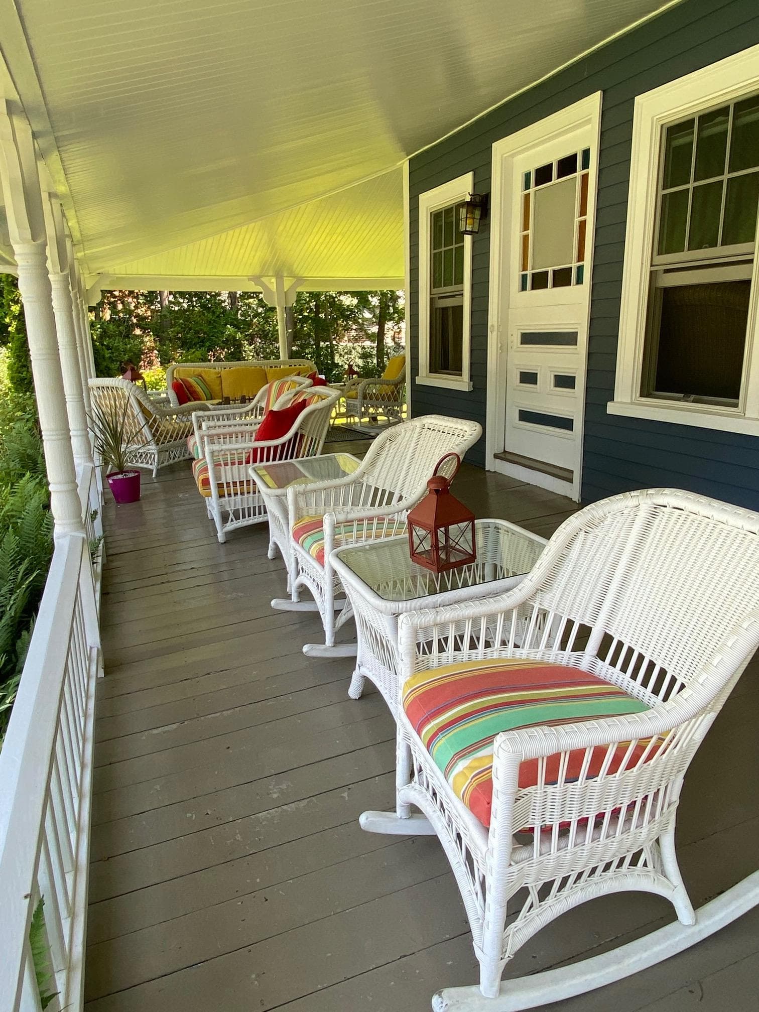 Image 2 - 5 Bedroom Rental in Oak Bluffs, Copeland District - Sleeps 10