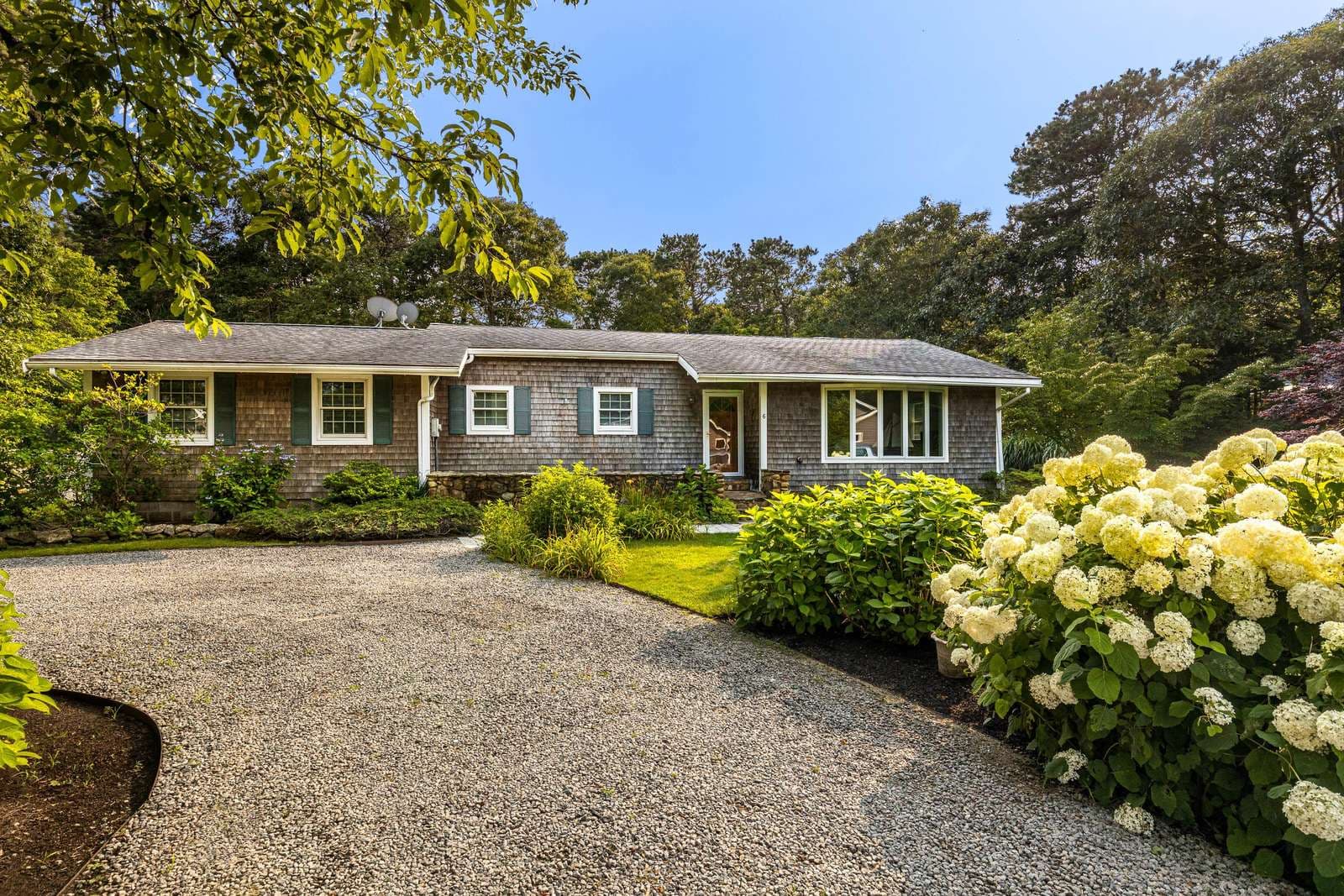 6 Mariner Circle, Edgartown