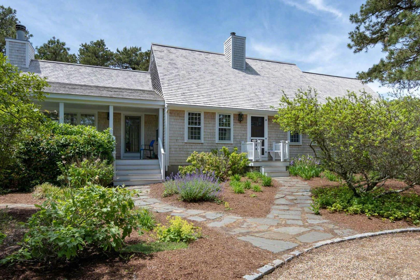37 Road To The Plains, Edgartown MA 02539