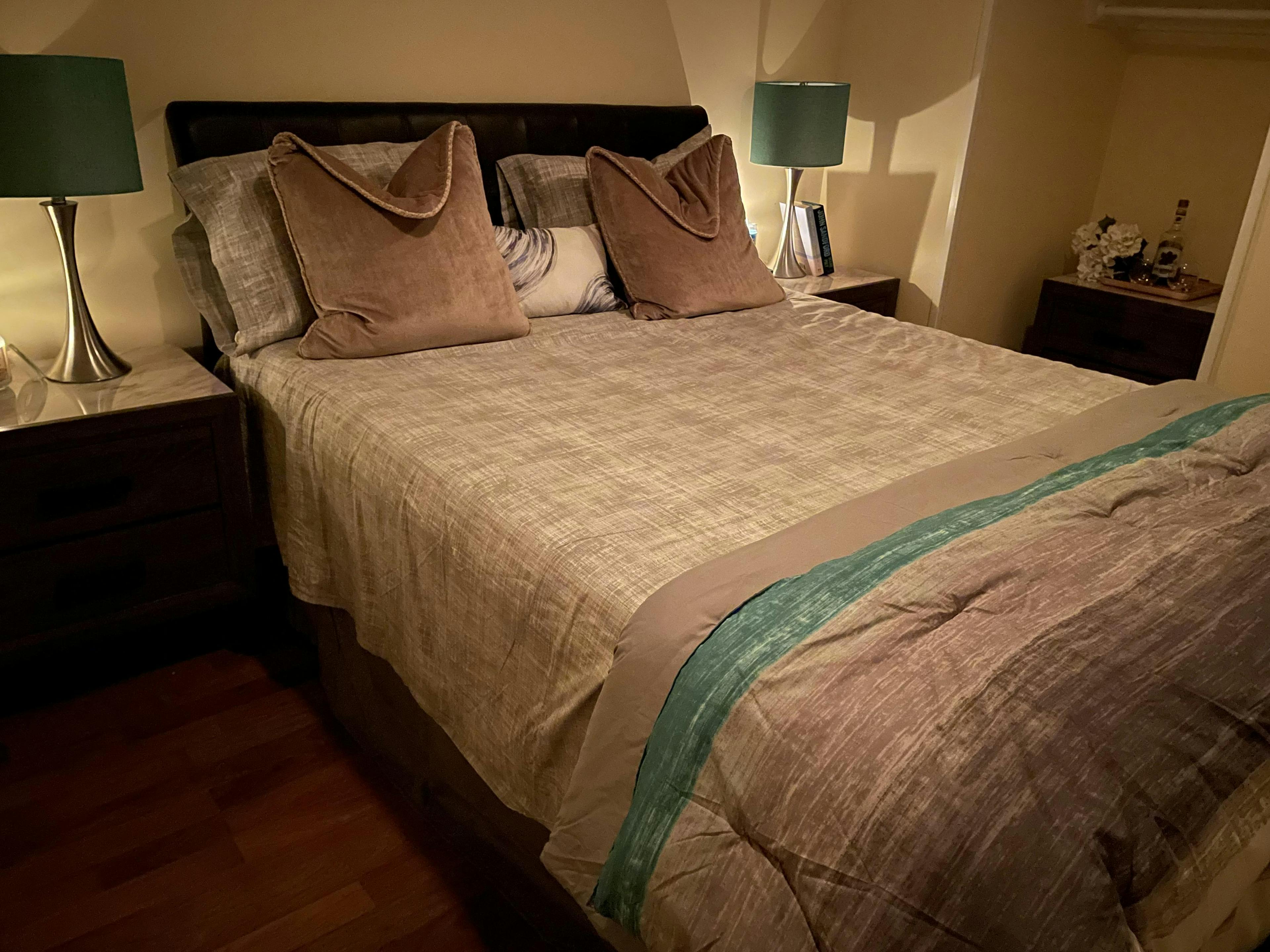 Image 1 - 1 Bedroom Rental in Vineyard Haven, Other - Sleeps 2